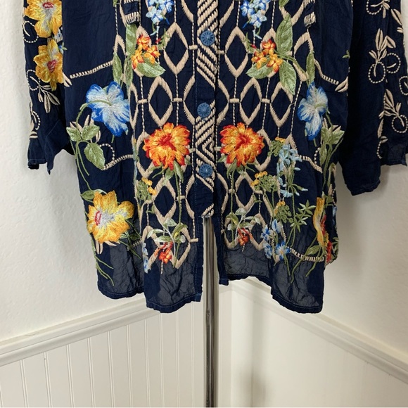Johnny Was Floral Embroidered Tunic Top Women’s L Blue Multi Cupra Tie Neck Art - Picture 6 of 17